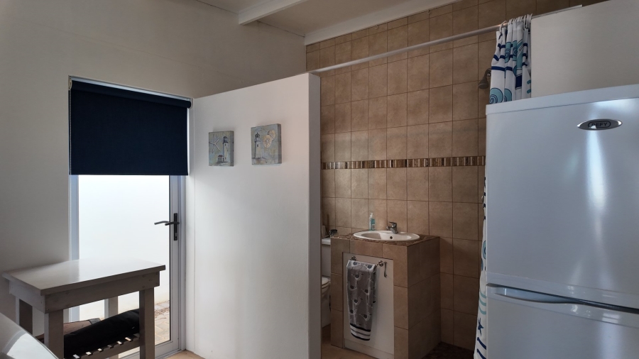 4 Bedroom Property for Sale in Stilbaai Wes Western Cape